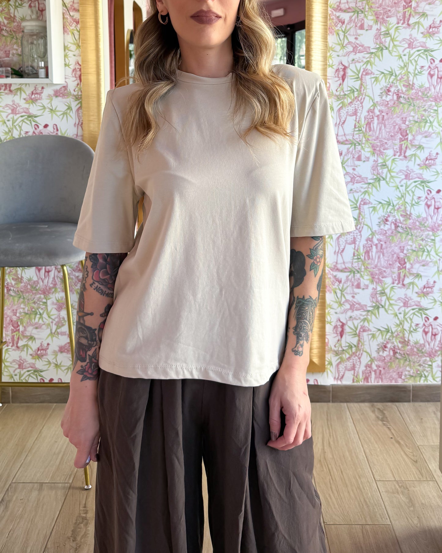 T-shirt spalline
