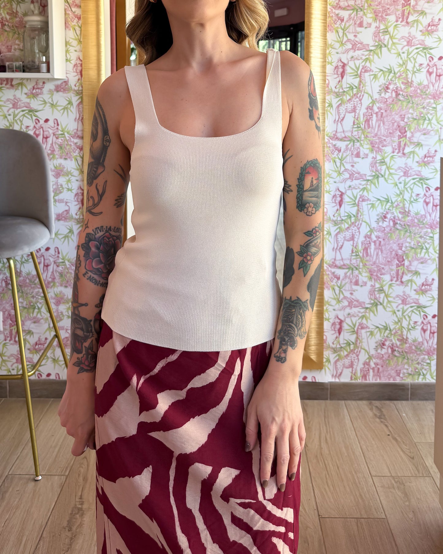 Top Anita